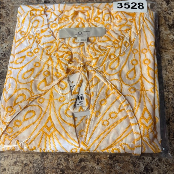 Women's Ruffled Sleeve Top - Yellow Pattern - Picture 10 of 10